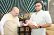 Amit Shah visits Wadiyar family, Suttur seer in Mysuru